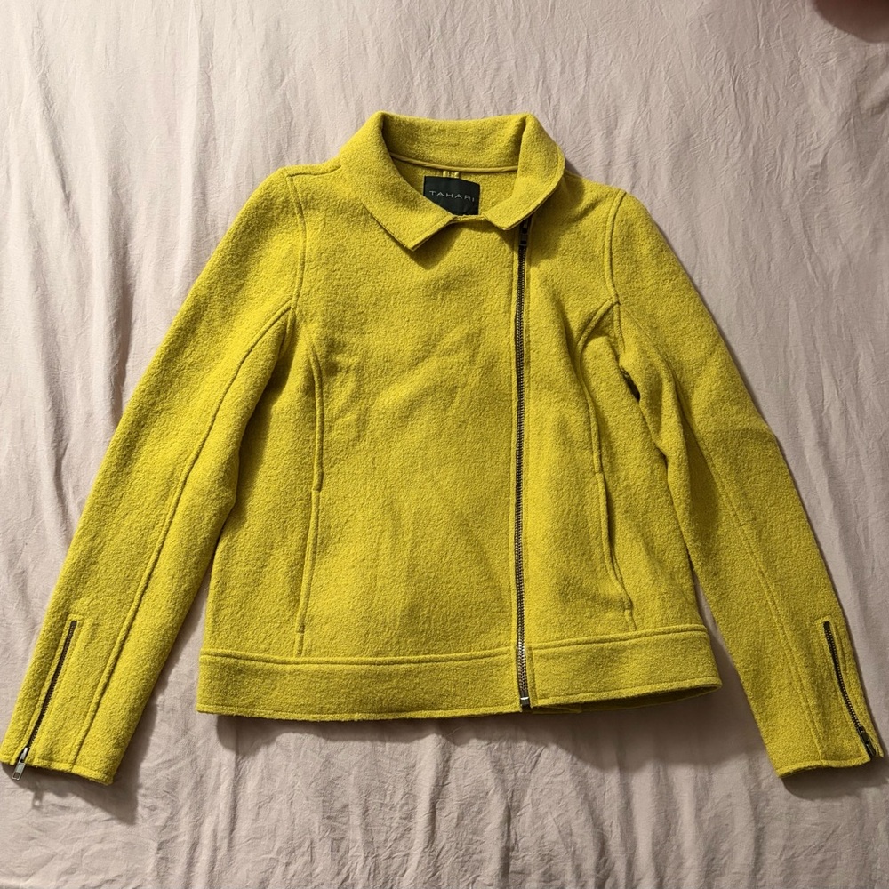 Tahari Women's Vibrant Yellow Leather Jacket - Picture 9 of 9